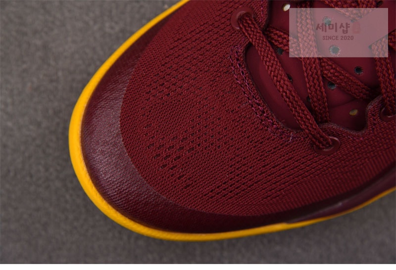 Nike 나이키 코비 8 프로트로 USC 트로잔스 PE USC 신발 8번 이미지