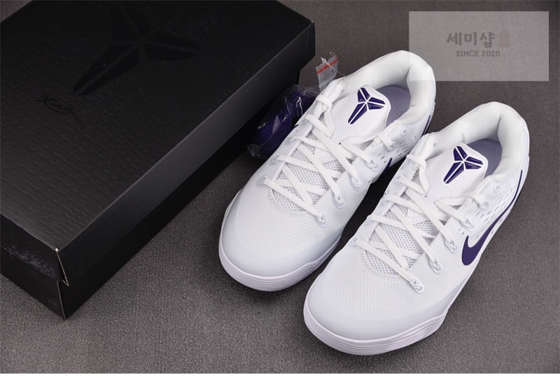 Nike 나이키 코비 9 엘리트 로우 EM 프로트로 화이트 코트 퍼플 IH1401-100 신발 12번 이미지