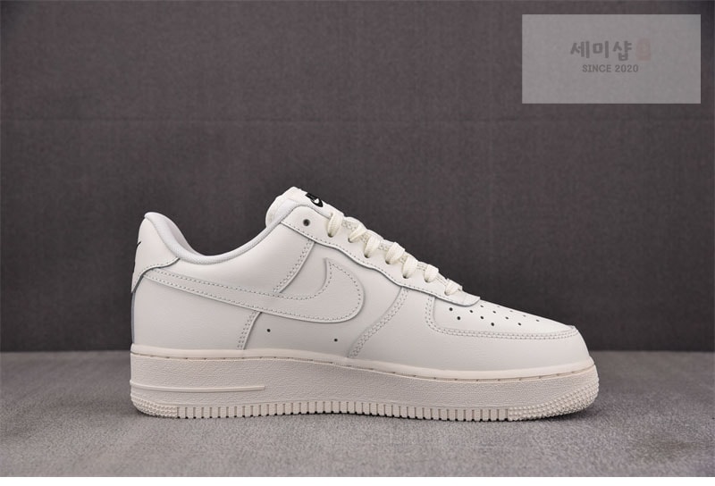 Nike 나이키 코트 비전 로우 세일 미드나잇 네이비 검 HF1068-133 신발 8번 이미지