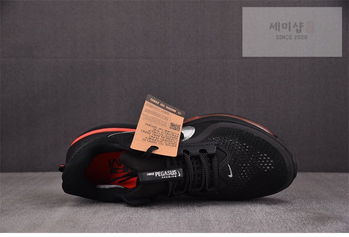 Nike 나이키 페가수스 프리미엄 에어스케이프 러닝슈즈 블랙 브라이트 크림슨 신발 3번 이미지