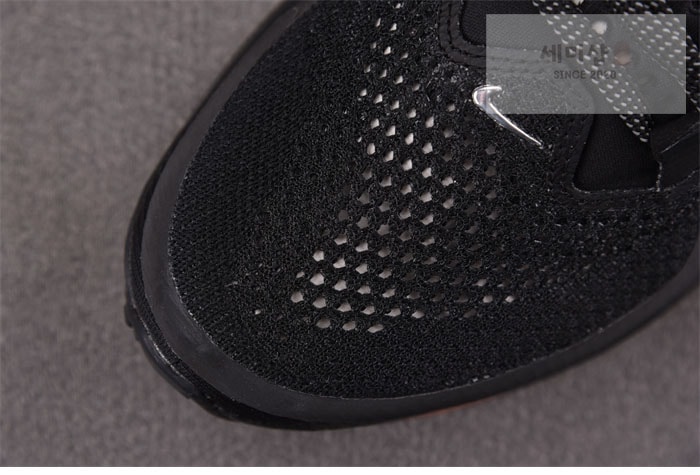 Nike 나이키 페가수스 프리미엄 에어스케이프 러닝슈즈 블랙 브라이트 크림슨 신발 6번 이미지