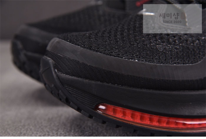 Nike 나이키 페가수스 프리미엄 에어스케이프 러닝슈즈 블랙 브라이트 크림슨 신발 9번 이미지