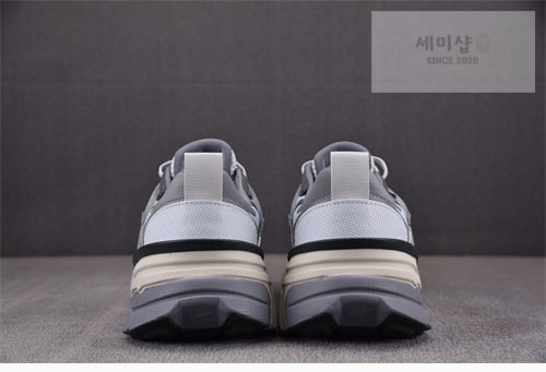 Nike 나이키 V2K 런 신발 FD0736-003 신발 6번 이미지