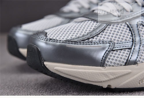 Nike 나이키 V2K 런 신발 FD0736-003 신발 12번 이미지
