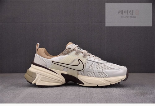 Nike 나이키 V2K 런 신발 FD0736-103 신발 3번 이미지