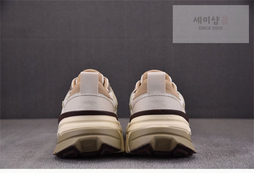 Nike 나이키 V2K 런 신발 FD0736-103 신발 6번 이미지