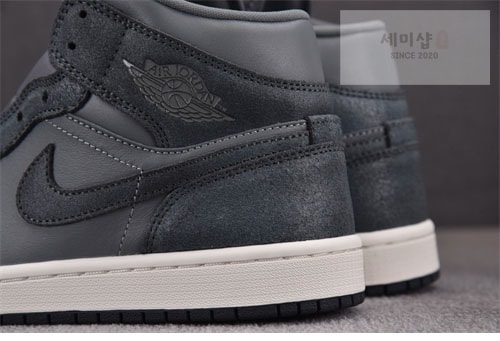 Nike 나이키 WMNS 에어 조던 Mid SE 스모크 그레이 신발 4번 이미지