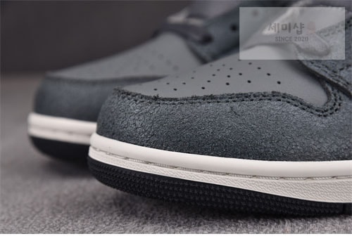 Nike 나이키 WMNS 에어 조던 Mid SE 스모크 그레이 신발 9번 이미지