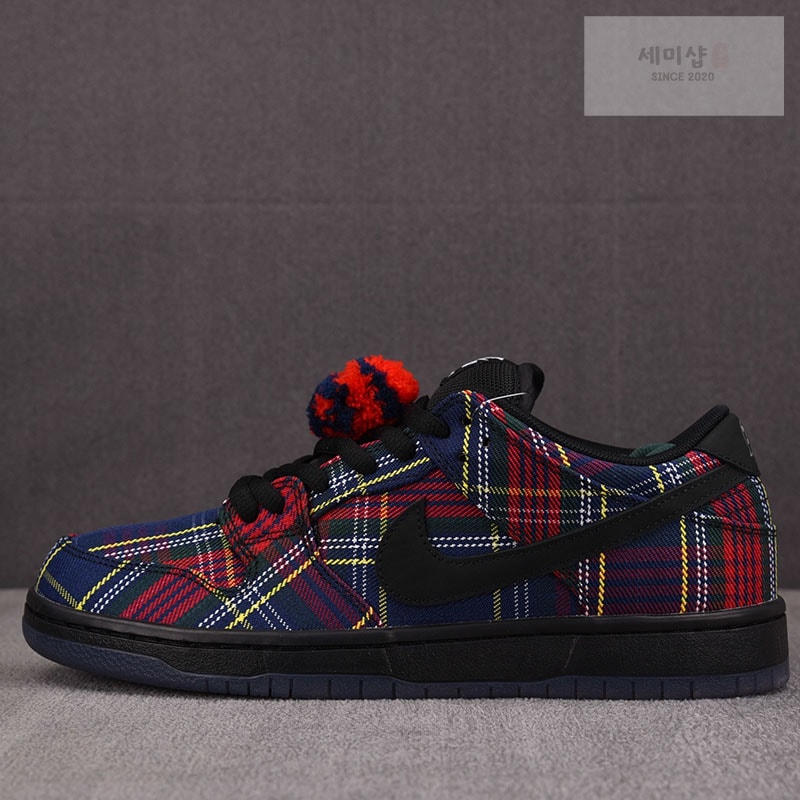 Nike 나이키 x 나드와르 SB 덩크 로우 타탄 II1493-600 신발 1번 이미지