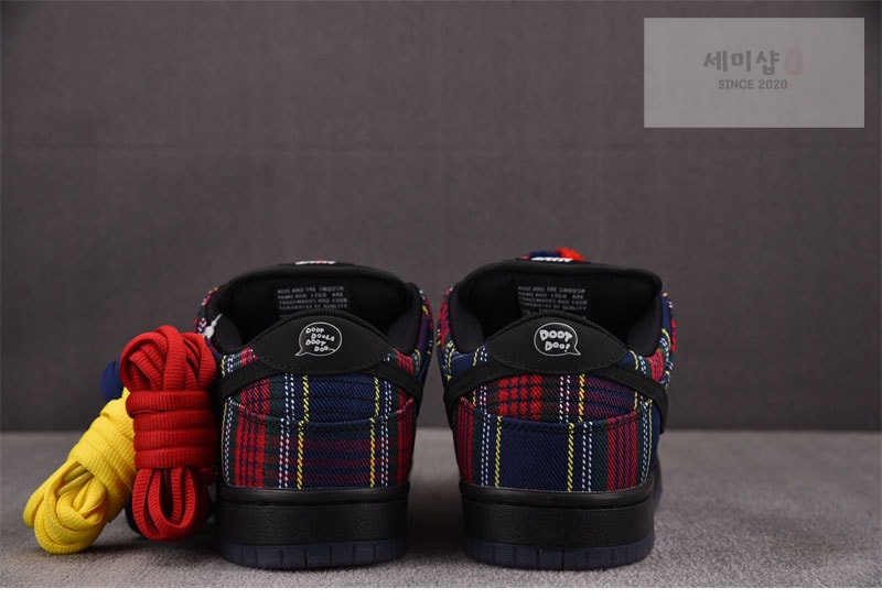 Nike 나이키 x 나드와르 SB 덩크 로우 타탄 II1493-600 신발 2번 이미지