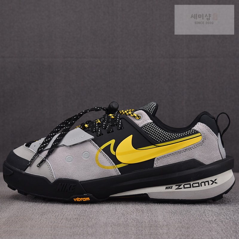 Nike 나이키 x 사카이 제가마돔 SP 매트 실버 HQ8618-002 신발 1번 이미지