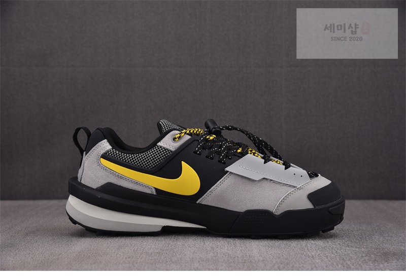 Nike 나이키 x 사카이 제가마돔 SP 매트 실버 HQ8618-002 신발 2번 이미지