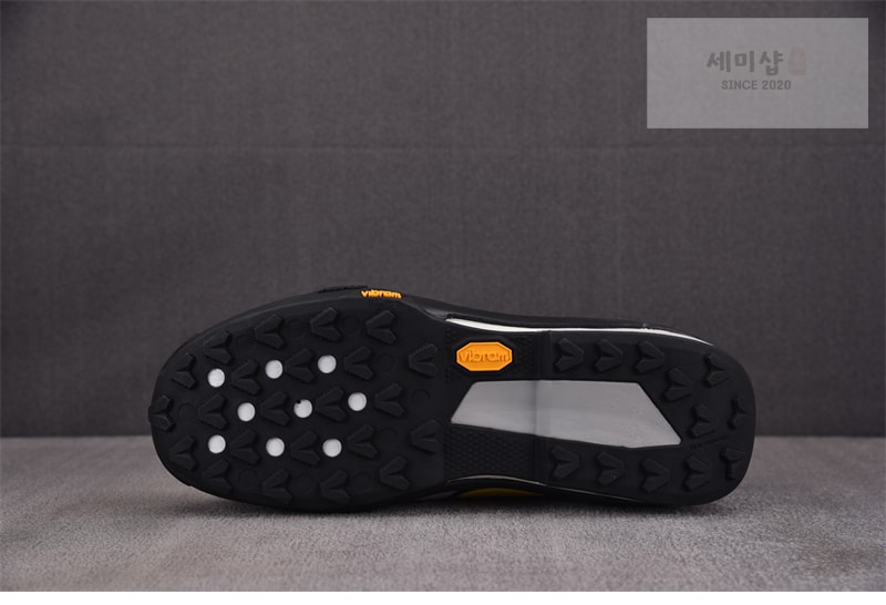 Nike 나이키 x 사카이 제가마돔 SP 매트 실버 HQ8618-002 신발 4번 이미지
