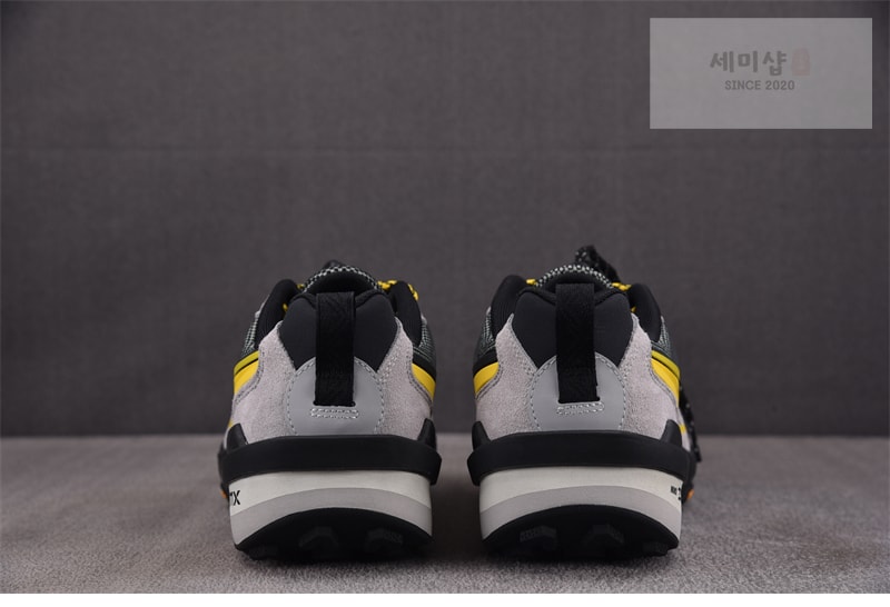 Nike 나이키 x 사카이 제가마돔 SP 매트 실버 HQ8618-002 신발 5번 이미지