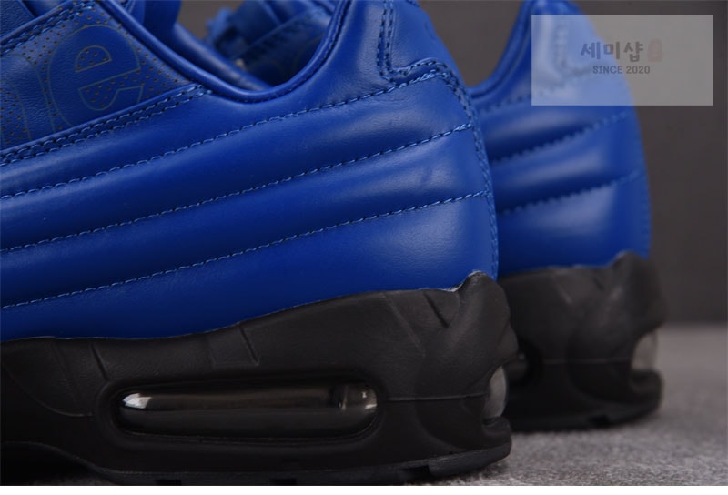 Nike 나이키 x 슈프림 에어맥스 95 럭스 블루 신발 11번 이미지