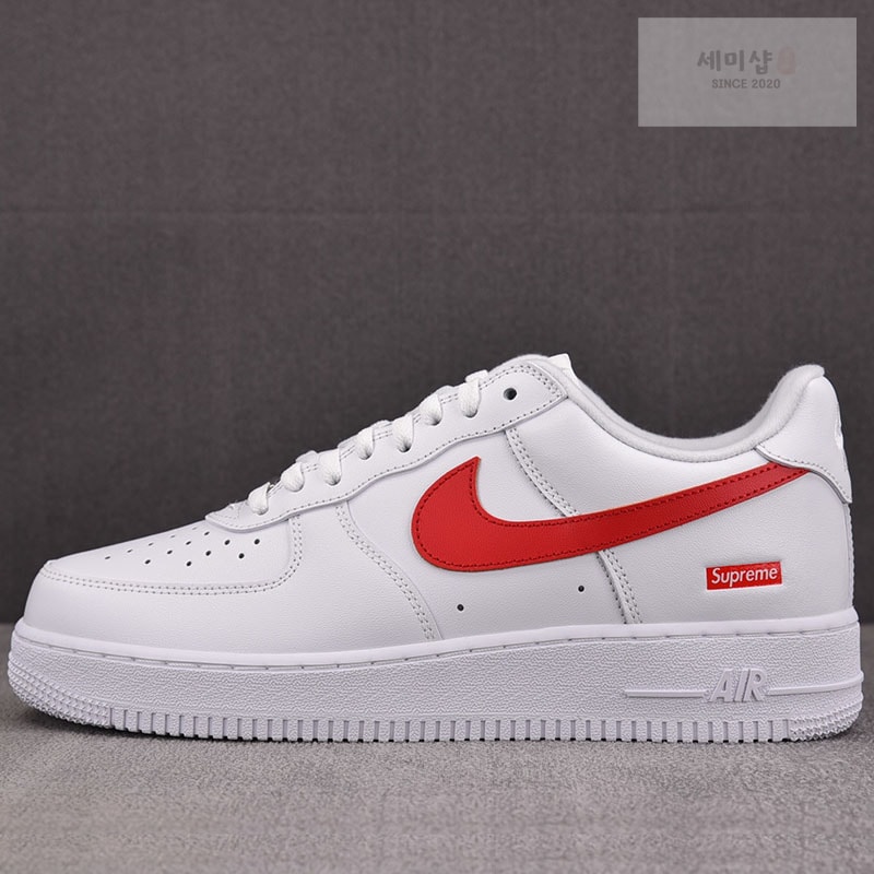 Nike 나이키 x 슈프림 에어포스1 로우 슈프림 상하이 화이트 스피드 레드 CU9225-101 신발 1번 이미지