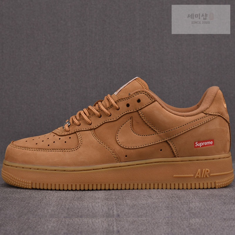 Nike 나이키 x 슈프림 에어포스1 로우 플랙스 된장 신발 1번 이미지