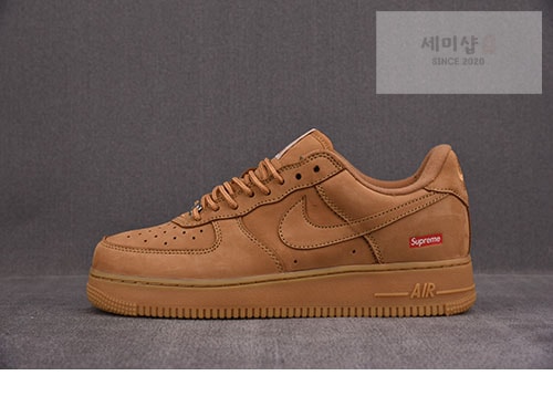 Nike 나이키 x 슈프림 에어포스1 로우 플랙스 된장 신발 2번 이미지
