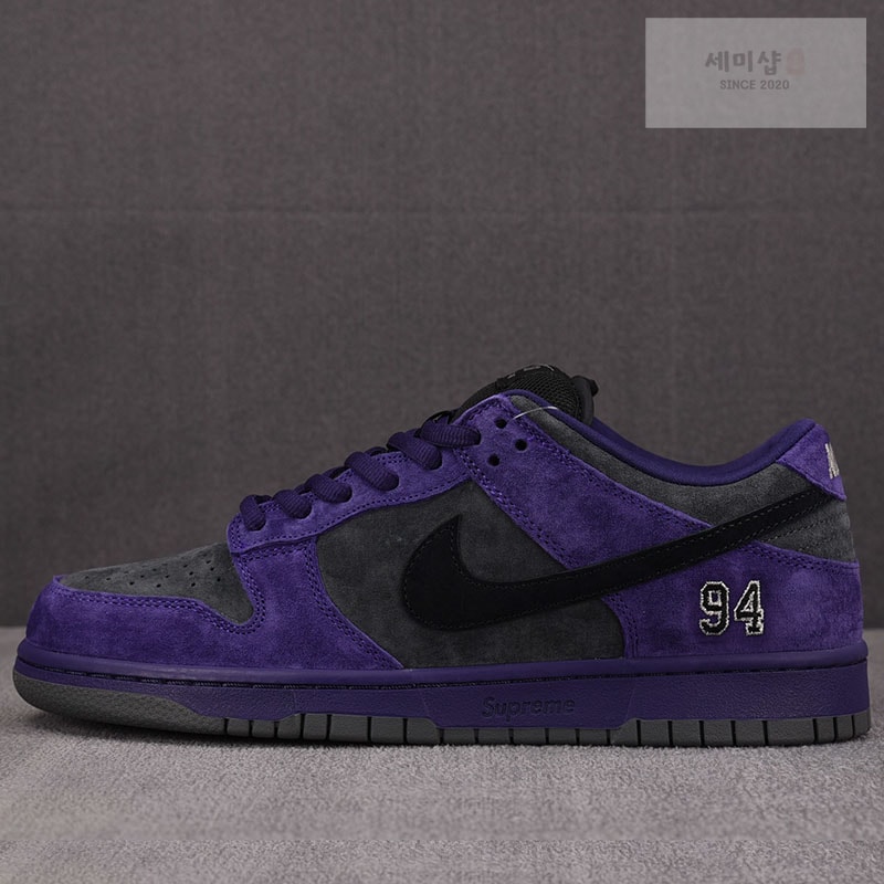 Nike 나이키 x 슈프림 SB 덩크 로우 잉크 HQ8487-500 신발 1번 이미지