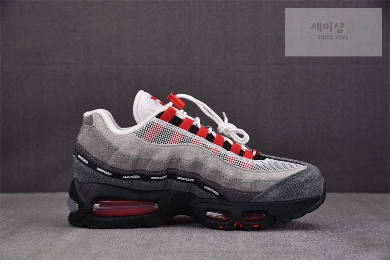 나이키 나이키 x 언디핏 에어맥스 95 SP 지오 도쿄 IB4523-003 신발 13번 이미지