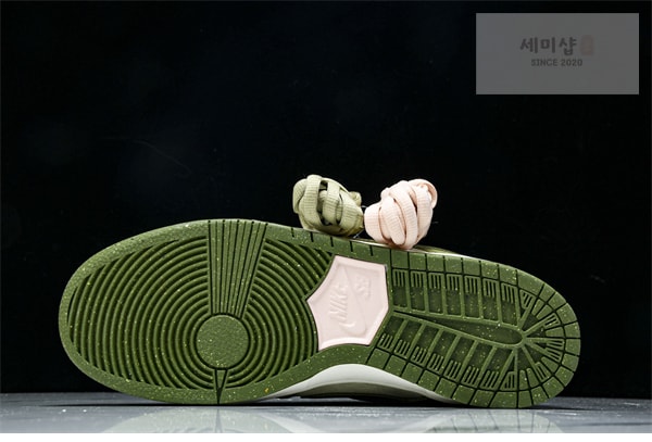 Nike 나이키 x 유토 호리고메 SB 덩크로우 “아스파라거스” 신발 4번 이미지