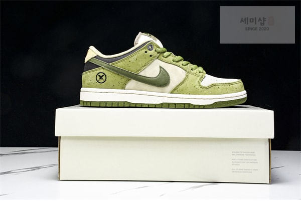 Nike 나이키 x 유토 호리고메 SB 덩크로우 “아스파라거스” 신발 20번 이미지