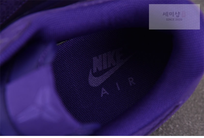 Nike 나이키 x 코비 브라이언트 에어포스 1 로우 코트 퍼플 IB0018-500 신발 11번 이미지