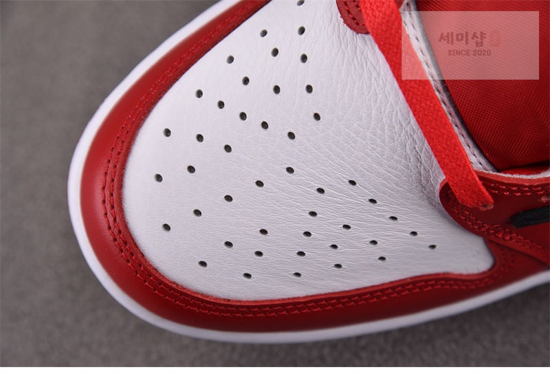 Nike 나이키 x 트래비스 스캇 에어조던1 로우 OG 시카고 DM7866-101 신발 6번 이미지
