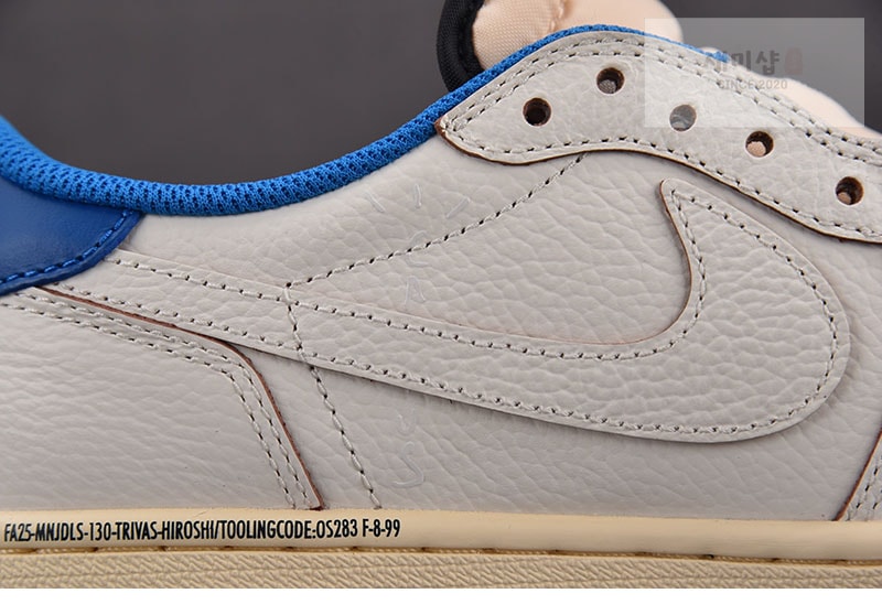 Nike 나이키 x 트래비스 스캇 에어조던1 로우 OG SP 세일 밀리터리 블루 DM7866-104 신발 6번 이미지