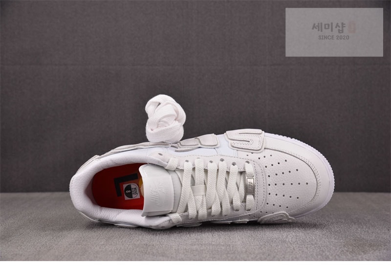 Nike 나이키 x CPFM 에어포스 1 로우 프리미엄 화이트 DD7050-100 신발 7번 이미지