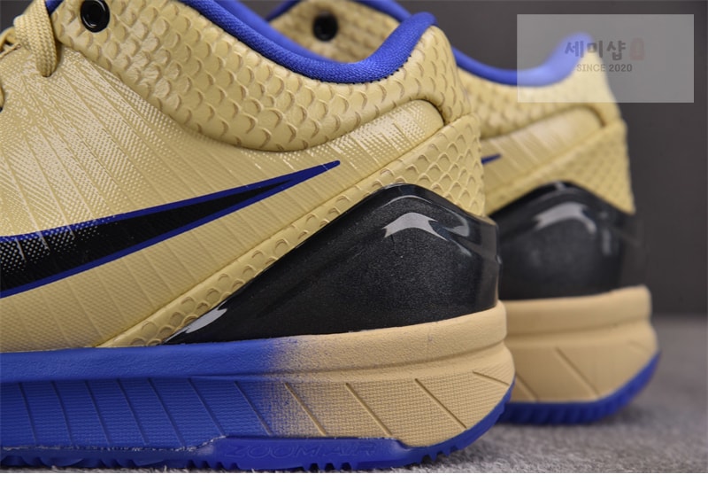 Nike 나이키 x FC 바르셀로나 코비 4 프로트로 팀 골드 CZ7918-600 신발 10번 이미지