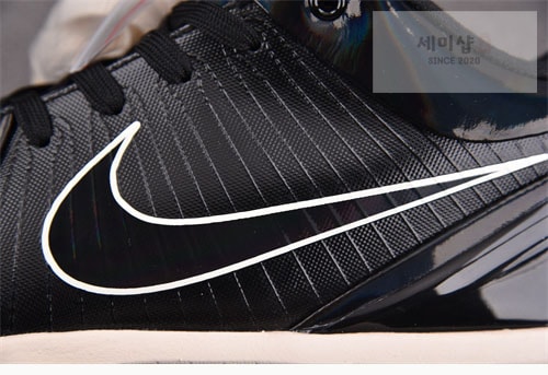 Nike 언더핏 x 나이키 줌 코비 4 프로토 블랙 맘바 신발 13번 이미지