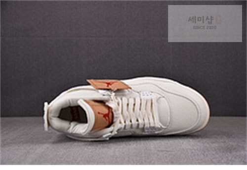 Nike 에어조던4 x 리바이스 레트로 화이트 신발 5번 이미지