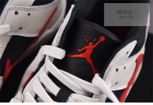 Nike 트래비스 스캇 x 조던 점프맨 잭 TR “유니버시티 레드” FZ8117-101 신발 8번 이미지