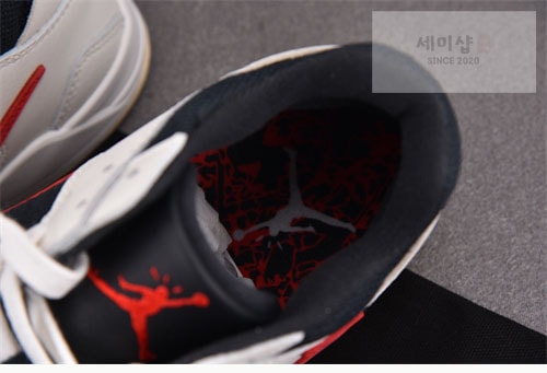 Nike 트래비스 스캇 x 조던 점프맨 잭 TR “유니버시티 레드” FZ8117-101 신발 9번 이미지