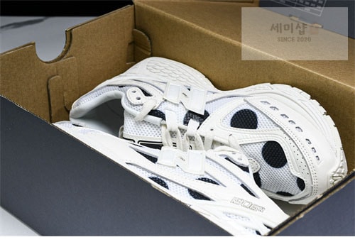 New Balance 뉴발란스 1906R 폴카 도트 스니커즈 M1906RPC 신발 20번 이미지