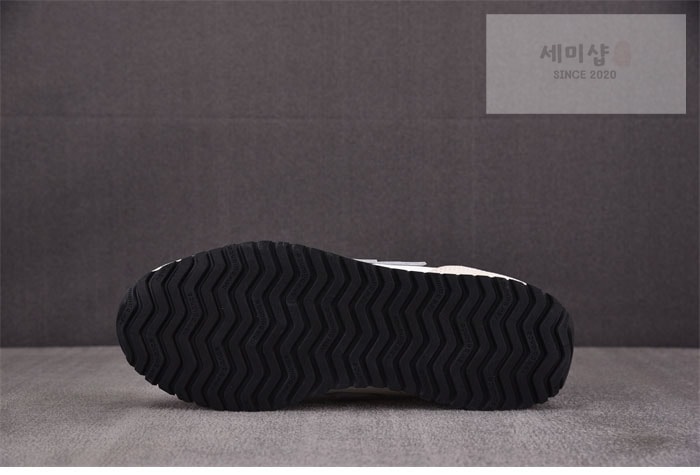 New Balance 뉴발란스 471 그레이 화이트 U471AJ 신발 5번 이미지