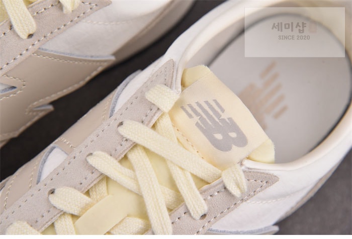 New Balance 뉴발란스 471 그레이 화이트 U471AJ 신발 9번 이미지