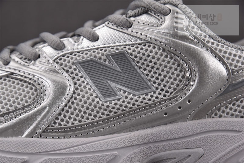 New Balance 뉴발란스 530 스니커즈 실버 그레이 MR530ZGS 신발 11번 이미지