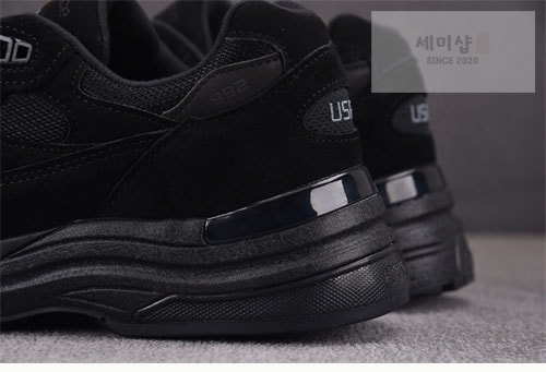 New Balance 뉴발란스 NB 992 트리블 블랙 M992EA 신발 13번 이미지