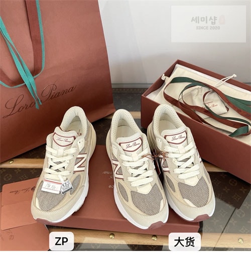 New Balance 뉴발란스 x 로로피아나 990v6 스니커즈 레플리카 27번 이미지 - 신발 | 세미샵 레플리카 사이트