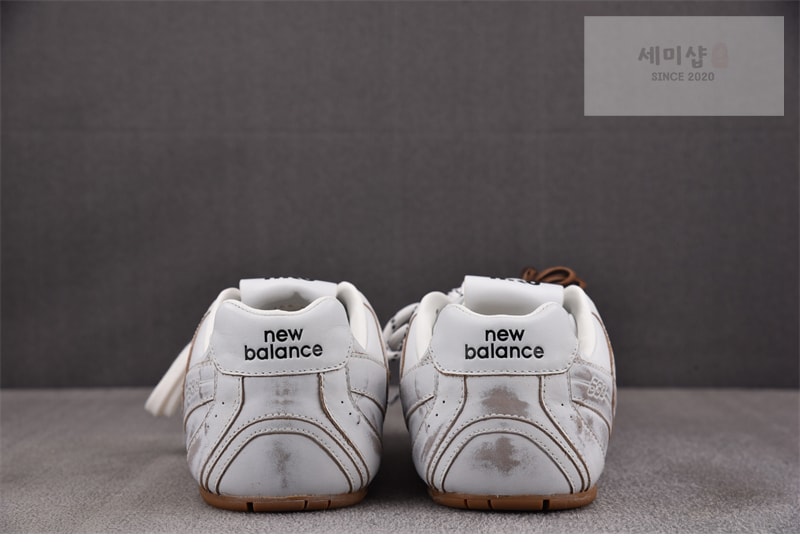 New Balance 뉴발란스 x 미우미우 530 SL 빈티지 화이트 레플리카 8번 이미지 - 신발 | 세미샵 레플리카 사이트