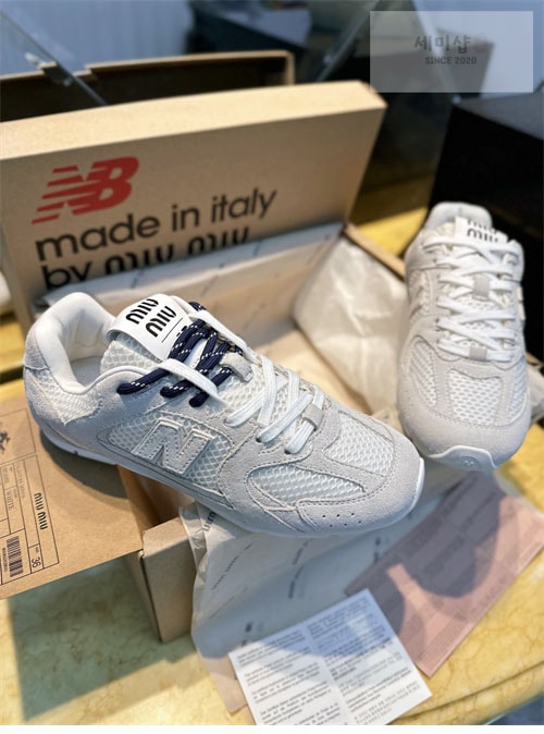 New Balance 뉴발란스 x 미우미우 530 SL 스니커즈 신발 4번 이미지