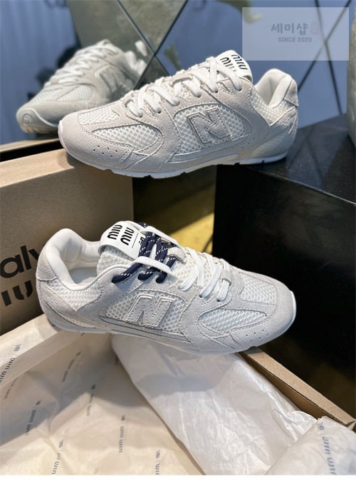 New Balance 뉴발란스 x 미우미우 530 SL 스니커즈 신발 6번 이미지