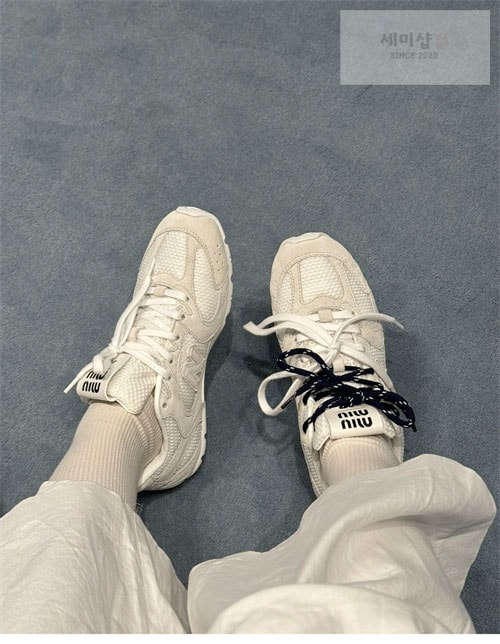 New Balance 뉴발란스 x 미우미우 530 SL 스니커즈 신발 19번 이미지
