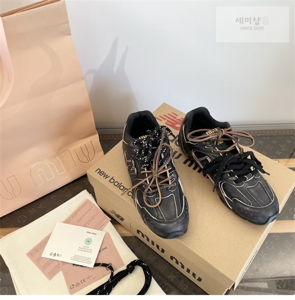 New Balance 뉴발란스 x 미우미우 530 SL 스니커즈 신발 5번 이미지