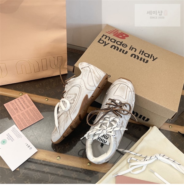 New Balance 뉴발란스 x 미우미우 530 SL 스니커즈 신발 30번 이미지