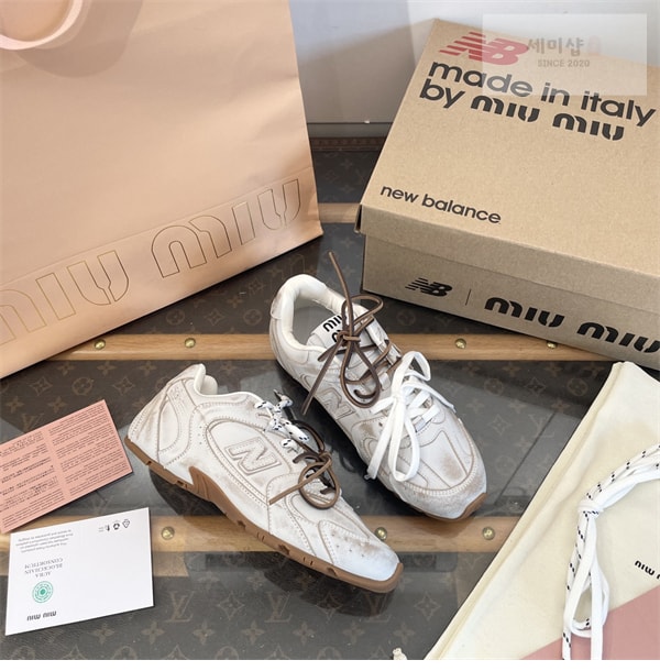 New Balance 뉴발란스 x 미우미우 530 SL 스니커즈 신발 15번 이미지