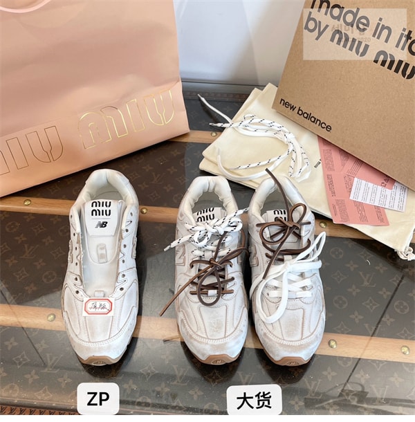 New Balance 뉴발란스 x 미우미우 530 SL 스니커즈 신발 17번 이미지