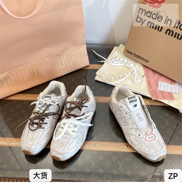 New Balance 뉴발란스 x 미우미우 530 SL 스니커즈 신발 18번 이미지